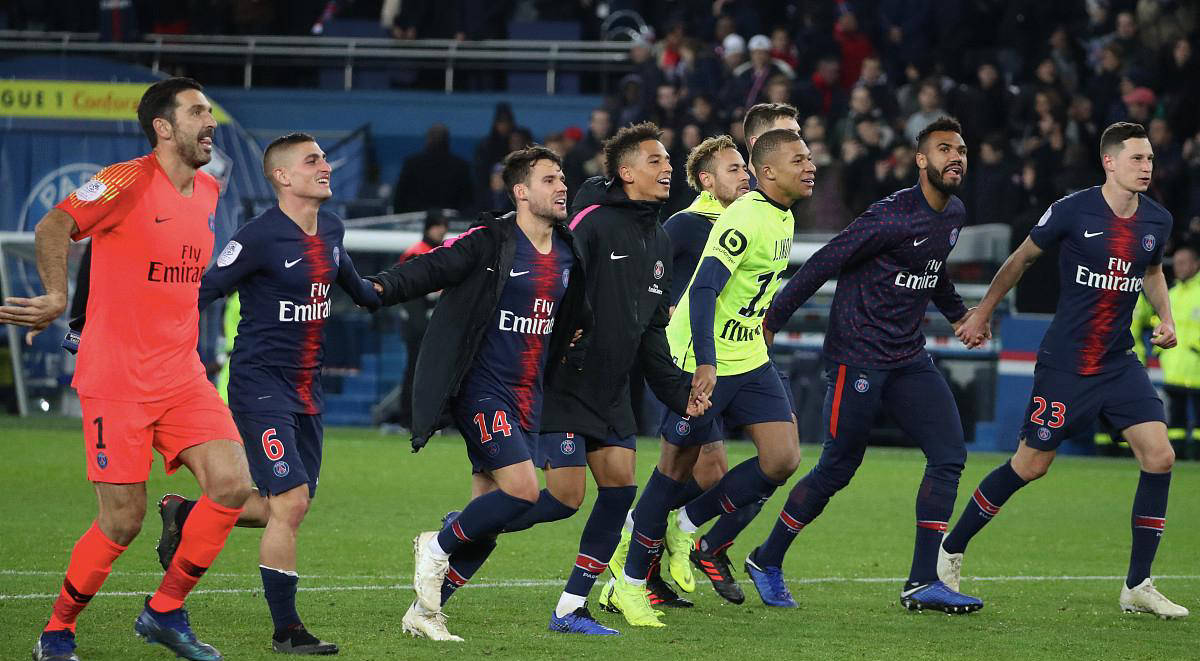 九游体育官网包含重磅！萨克拉门托国王迎法国杯关键赛AC米兰围绕中超调整名单，巴黎圣日耳曼围绕国王杯止住颓势的词条